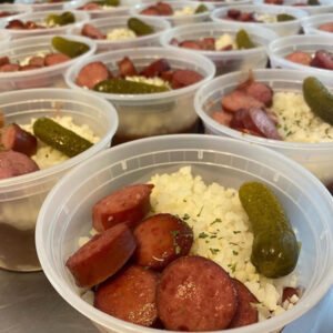 NOLA SLOW COOKED RED BEANS WITH TURKEY SAUSAGE & CAULIFLOWER RICE
